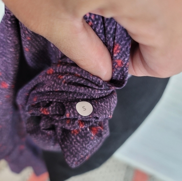 LULULEMON CORE SHORTS IN COSMIC PURPLE, SZ SMALL - Picture 10 of 16